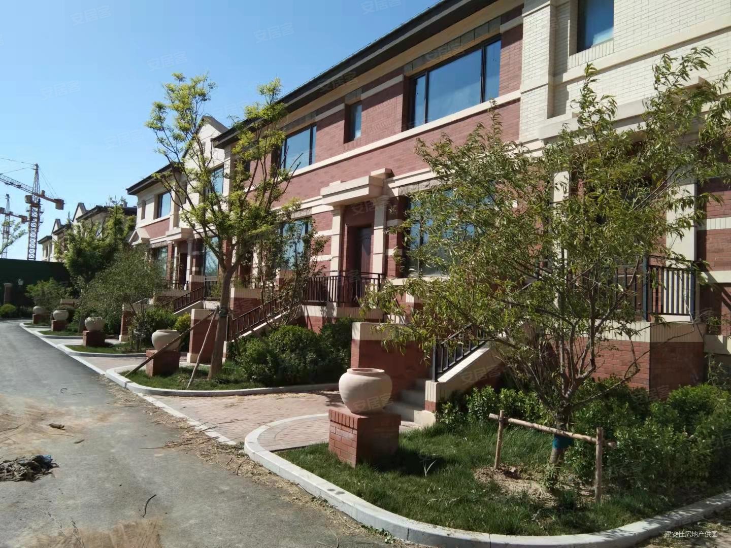 团泊湖光耀城别墅