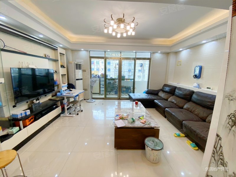 福宁园 精装三房 业主保养好 买回来不需要装修 看房方便