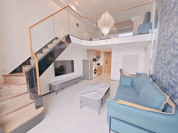 恒大翡翠华庭!实拍loft复式!紧靠银泰城名尚国际出租房源真实图片