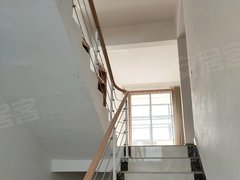 开封龙亭万达广场整栋别墅带院低价出租出租房源真实图片