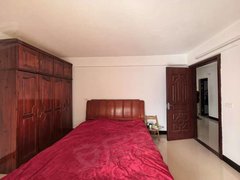 来宾兴宾兴宾城区市中心，天地楼第5层有一梯一户楼梯出租房源真实图片