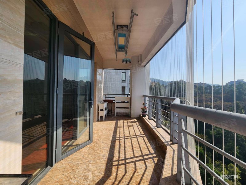 南向采光好 楼龄新 环境好 装修好 满五 低密度社区,山水庭苑二手房