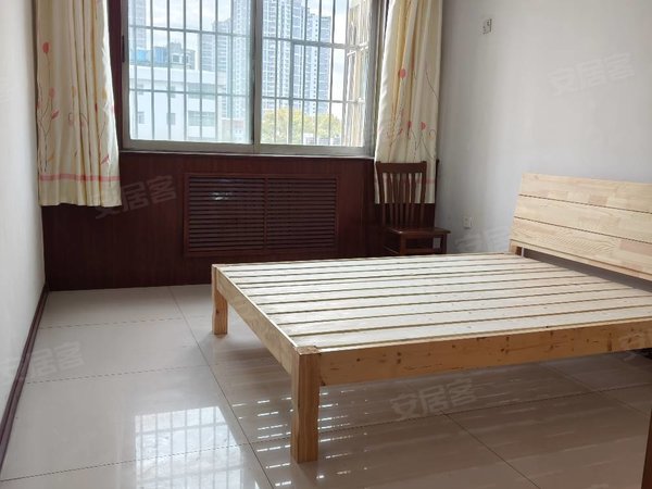 济宁任城太白路鸿福小区附院旁 洪福小区3室,精装修,初次租,家具家电