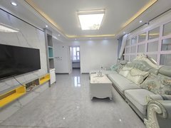 白城洮北洮北城区大润发铁一毓才附近 豪华装修三室一厅 拎包入住 需要直接联系出租房源真实图片
