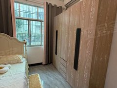 柳州城中河东中医院东院附近，近体育中心，阳光一百，实习生送厨具，可以短租出租房源真实图片