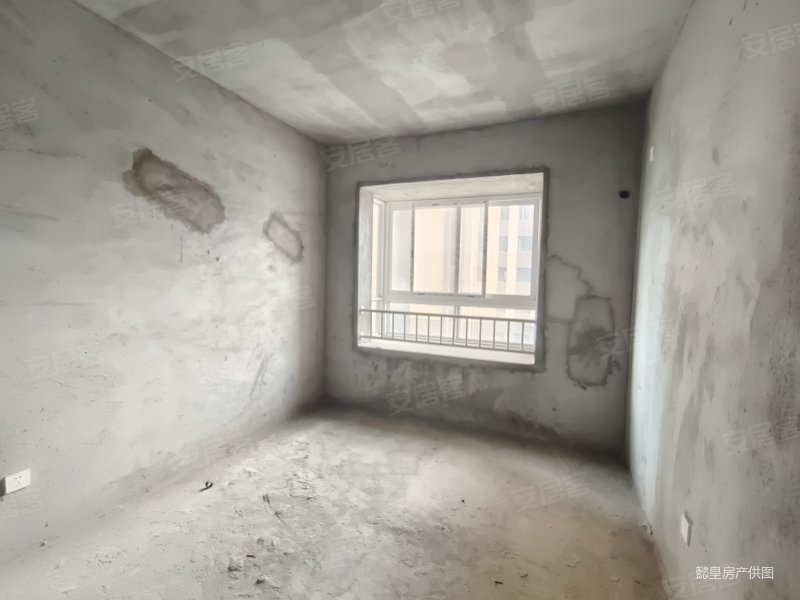 实拍地铁口丨新都汇丨周王城广场旁丨熙悦城丨双气3室丨全明户型