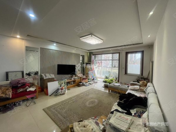 295万康馨雅苑老干部楼一层精装四室双卫一中对面洋房
