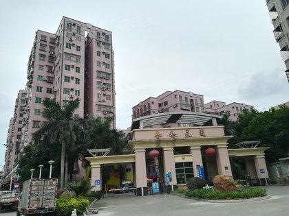 加州花园老总_润鑫酒业加州花园
