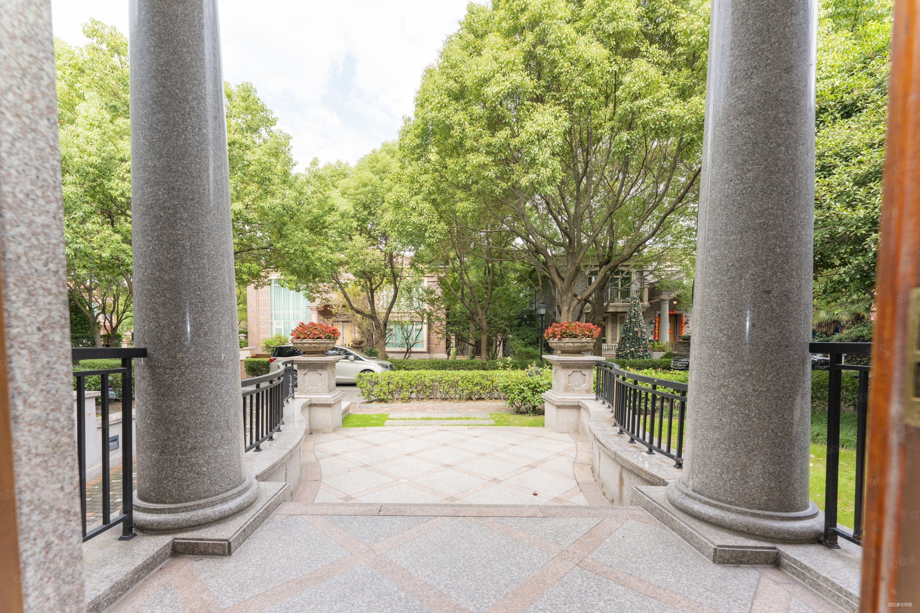 浦东内环独栋别墅|品质小区|商界精英大佬 ,d户型,御翠园二手房,7000