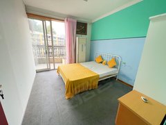 重庆渝中大坪可短租 可月付 独立阳台 近大坪轻轨站 家具家电齐全出租房源真实图片