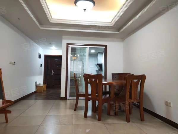 名流公馆西区大三房出租 家具家电齐全 近轻轨,渝中租房-重庆58安居客