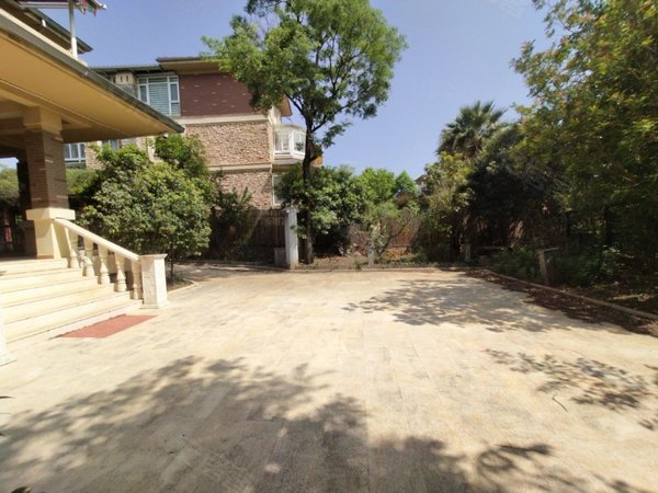 泉州丰泽丰泽街千亿山庄南北通透 花园300平出租房源真实图片