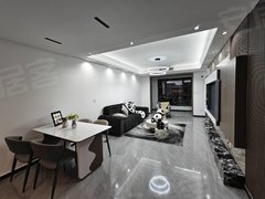 石家庄裕华体育南大街新出实拍轻奢全屋定制两室！近裕华万达怀特欧韵公园永昌里地铁口出租房源真实图片