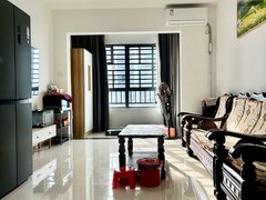 海口龙华金宇坡巷雅苑 3室2厅1卫出租房源真实图片