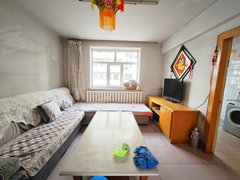 西宁城西兴海路城西区 七中 南北通透两室出租 中间楼层 有钥匙出租房源真实图片