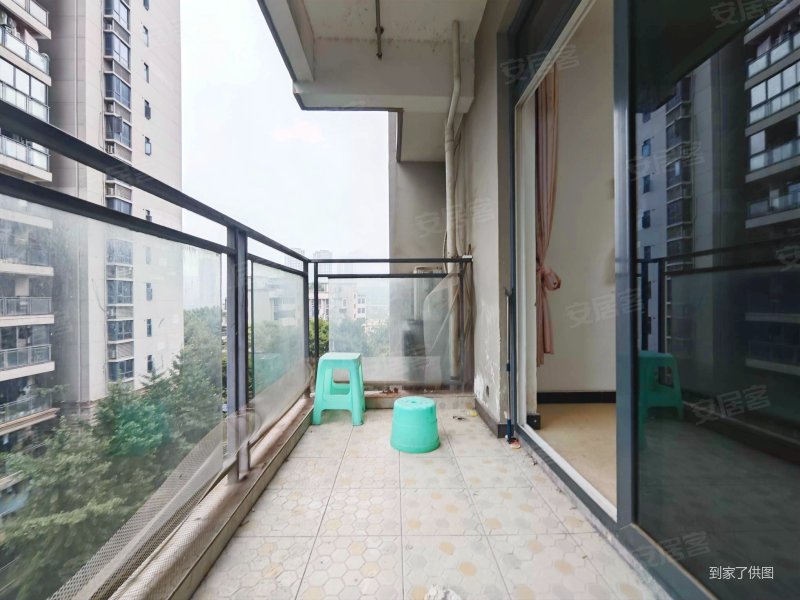 江南香郡 花园小区 绿化环境好 门口南小 诚心出售