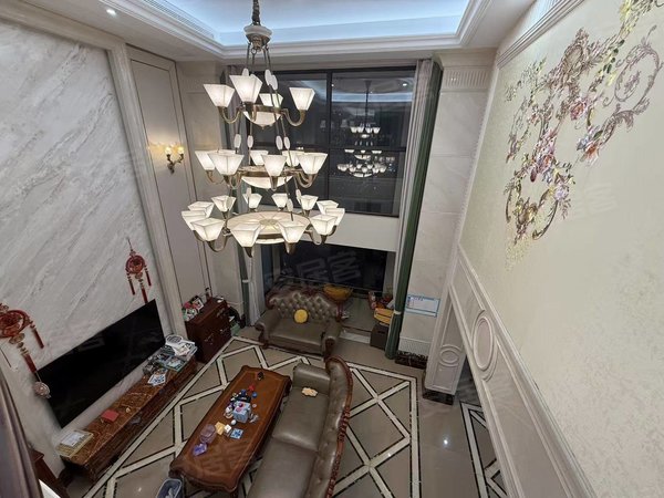 金华东阳东阳江北江滨九号江滨九号 豪装7房 带车库空中别墅出租房源真实图片