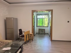 宜昌西陵CBD一医院附近 低楼层可租实习 八到十个月 新上房源 随时看房出租房源真实图片