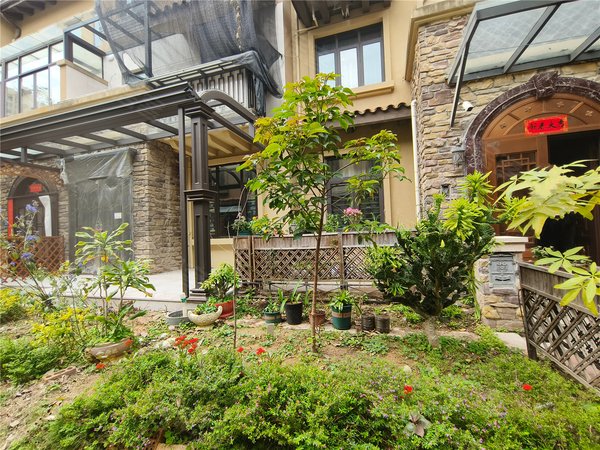 厦门集美灌口联发欣悦湾集美灌口万达旁 联排别墅5房租9000出租房源