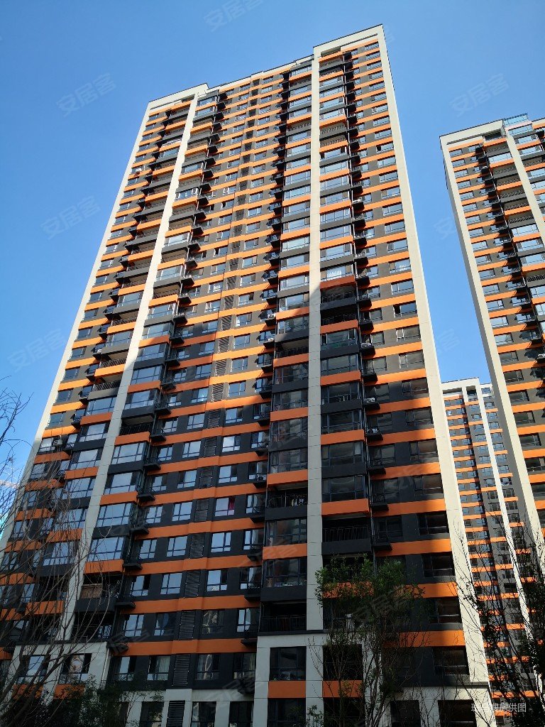 美的时代城清水高楼层近地铁