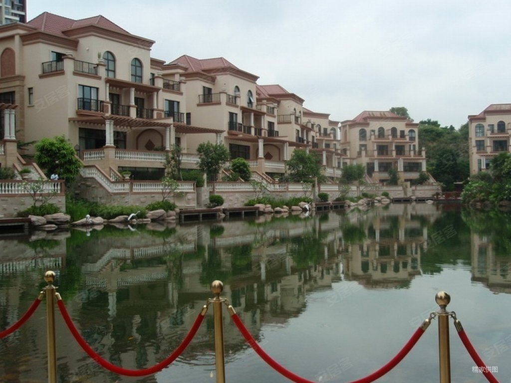 深圳房产网>深圳二手房>龙华二手房>梅林关口二手房>龙岸花园(别墅)>