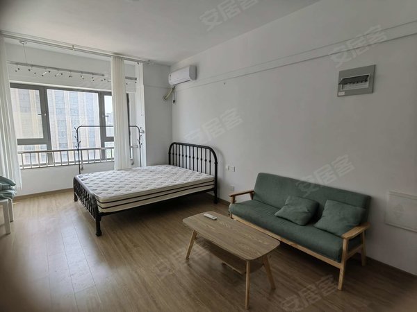 济南历城唐冶绿地城(商住楼)急租 绿地城公寓 南向 近院士谷 绿色小镇