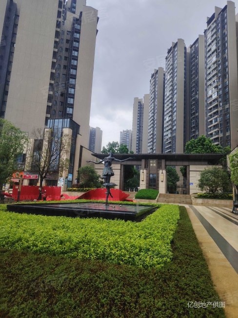 时代倾城(增城中新)3室2厅1卫85.65㎡东南105万