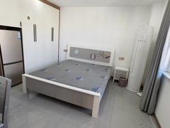 乐平东湖公园市老年大学近商贸城全新精装单身公寓,近人民医院九小市政府十一小九中,拎出租房源真实图片