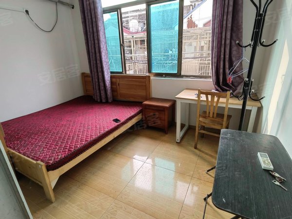 苏州相城黄埭潘阳新村潘阳新村,二楼大单间带独立厨卫,,大窗户,采光好