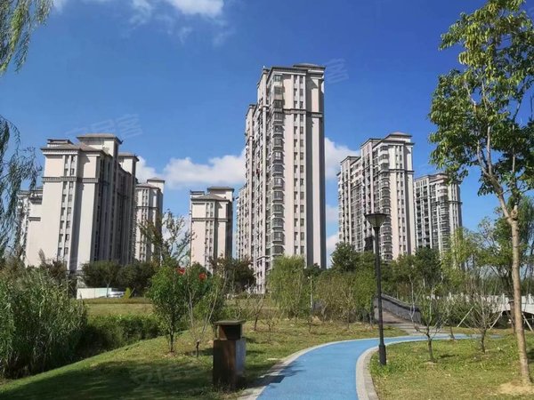 昆山张浦大市大市花苑大市花苑  简装电器全配 大两房 整套出租出租