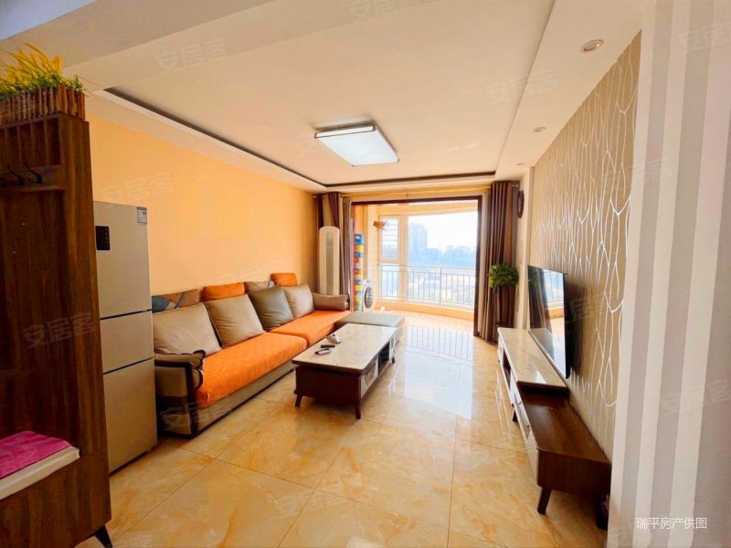 华林国际公馆洋房精装出售,套三带家具家电,报价67万