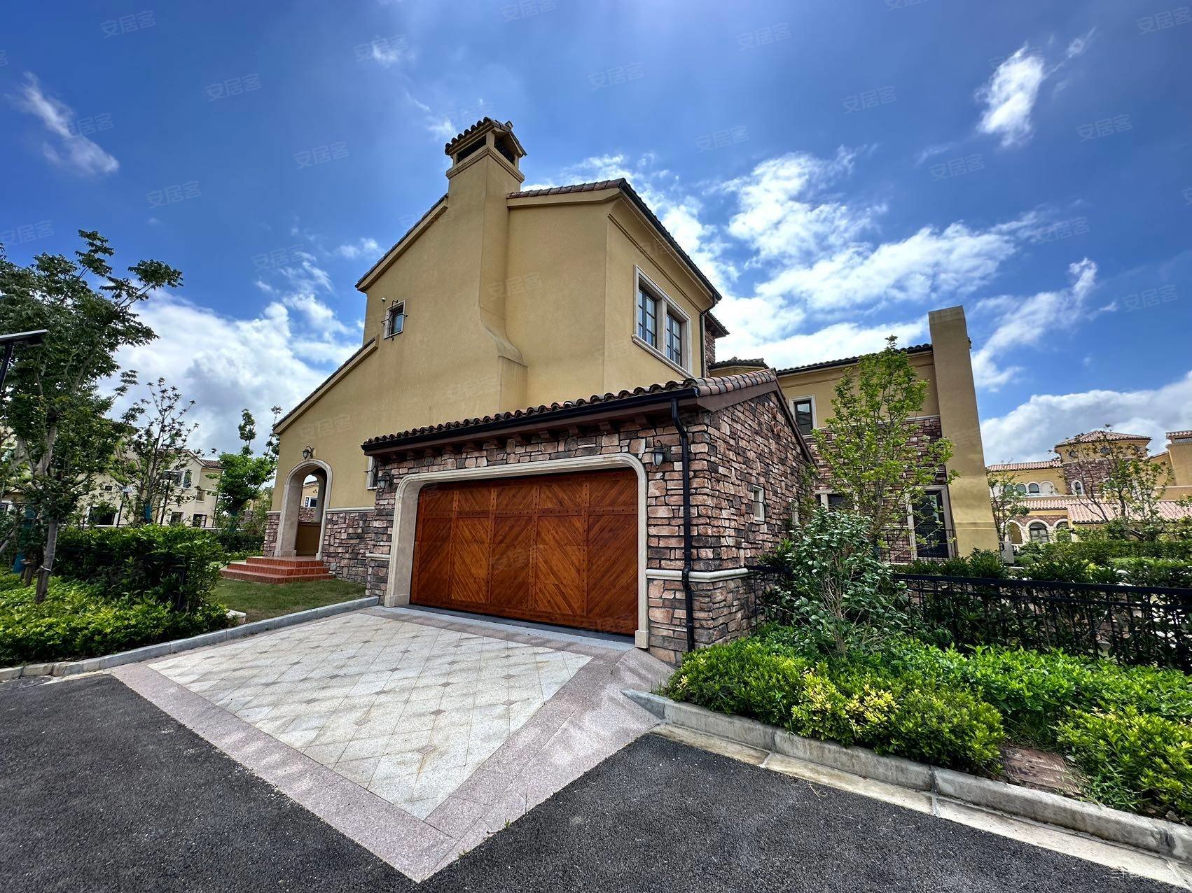 上海房产网>上海二手房>青浦二手房>徐泾二手房>御品园林>