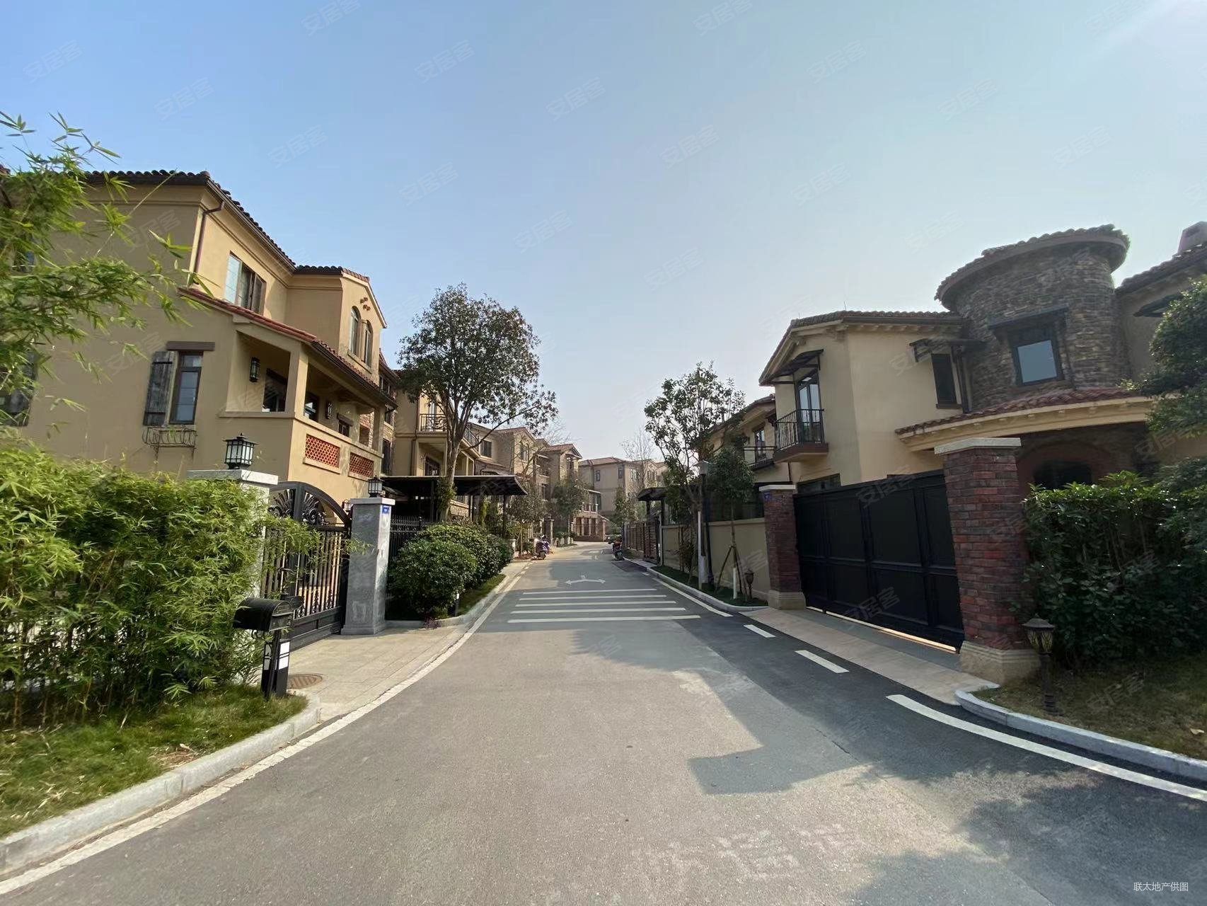 水映加州(别墅)二手房,600万,6室2厅,5卫,311.45平米-长沙安居客