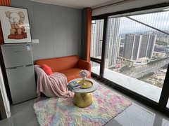 东泰禾 榕心未来一室一厅精装修单身公寓带落地窗