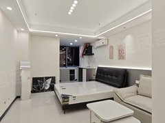 安阳北关凯德广场如此好看的房间而且还是投影房，押一付一月付价格不贵温馨舒适哦出租房源真实图片