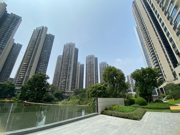 深圳光明光明龙光玖龙台实拍房源!