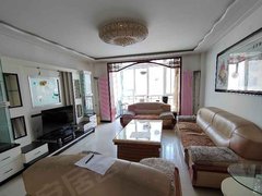 庆阳西峰西峰城区泰和居小区，精装三居室，绿化率高，居住环境好出租房源真实图片