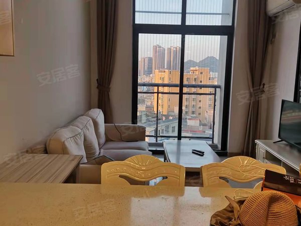 【多图】石鼓花园,西丽租房,押一.精装小区复试.民水民电.近西丽.