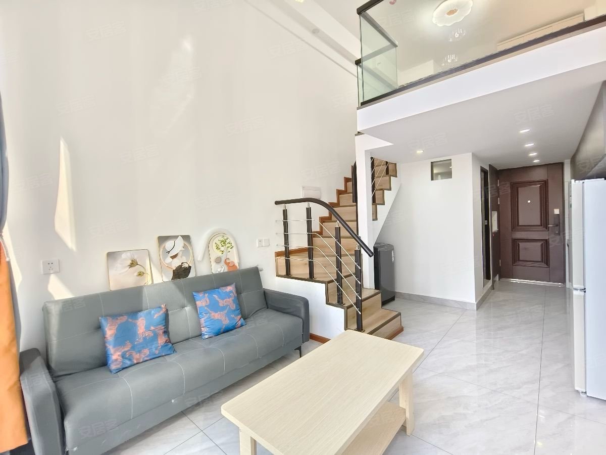 世茂璀璨臻樾商住楼 巫家坝 广福路 官渡区