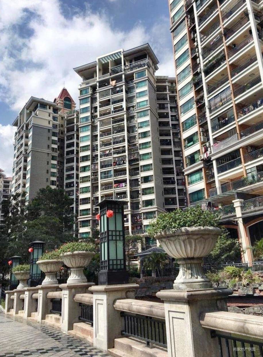新会骏景湾豪庭3室2厅2卫104.55㎡南北102万