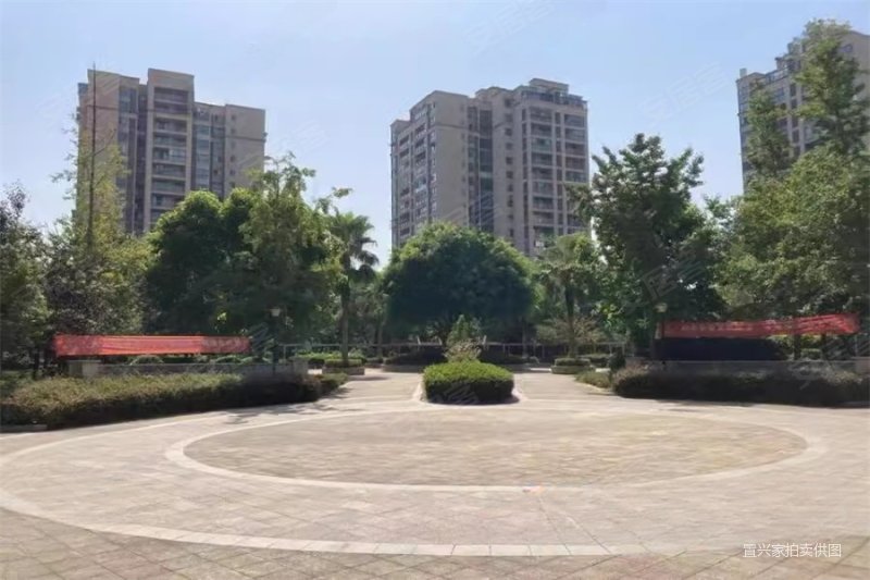 8颗抢普瑞花园  精装三房