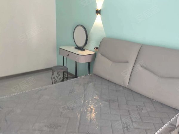 湖州安吉县递铺品汇芝华苑商会大厦旁，芝华苑（朝南带阳台）燃气做饭（押一付一）多套可选出租房源真实图片