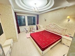 兴化兴化市区市场路大润发旁8号公馆精装单身公寓可短租押一付一1200有钥匙出租房源真实图片