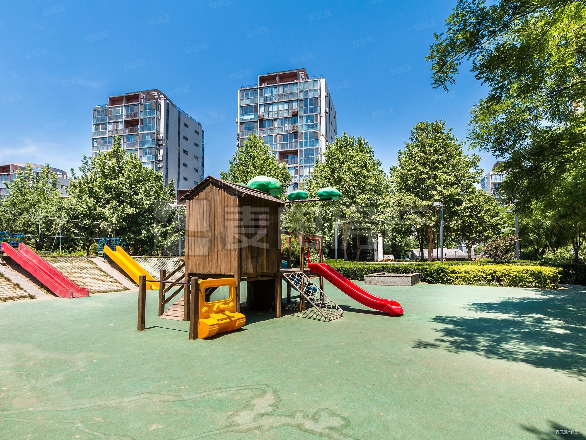 中心 位置 1层带60平南北户外空间 1明卫 2阳台,郦城(三区)二手房