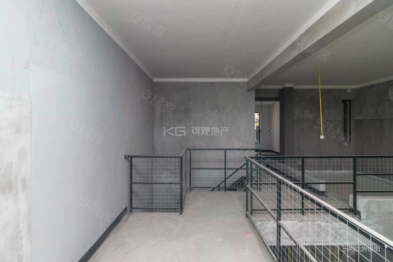 建发榕墅湾 叠下4层别墅,带地下室,再送40平草地