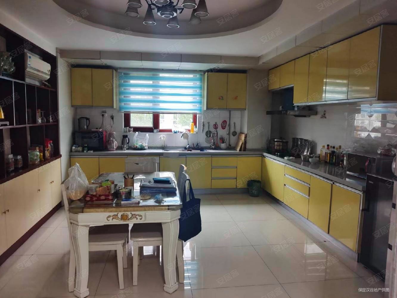 钻石嘉园5室3厅3卫267㎡南北280万