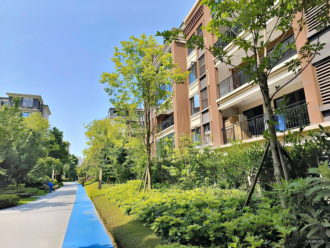 领地天府兰台一期4室2厅2卫