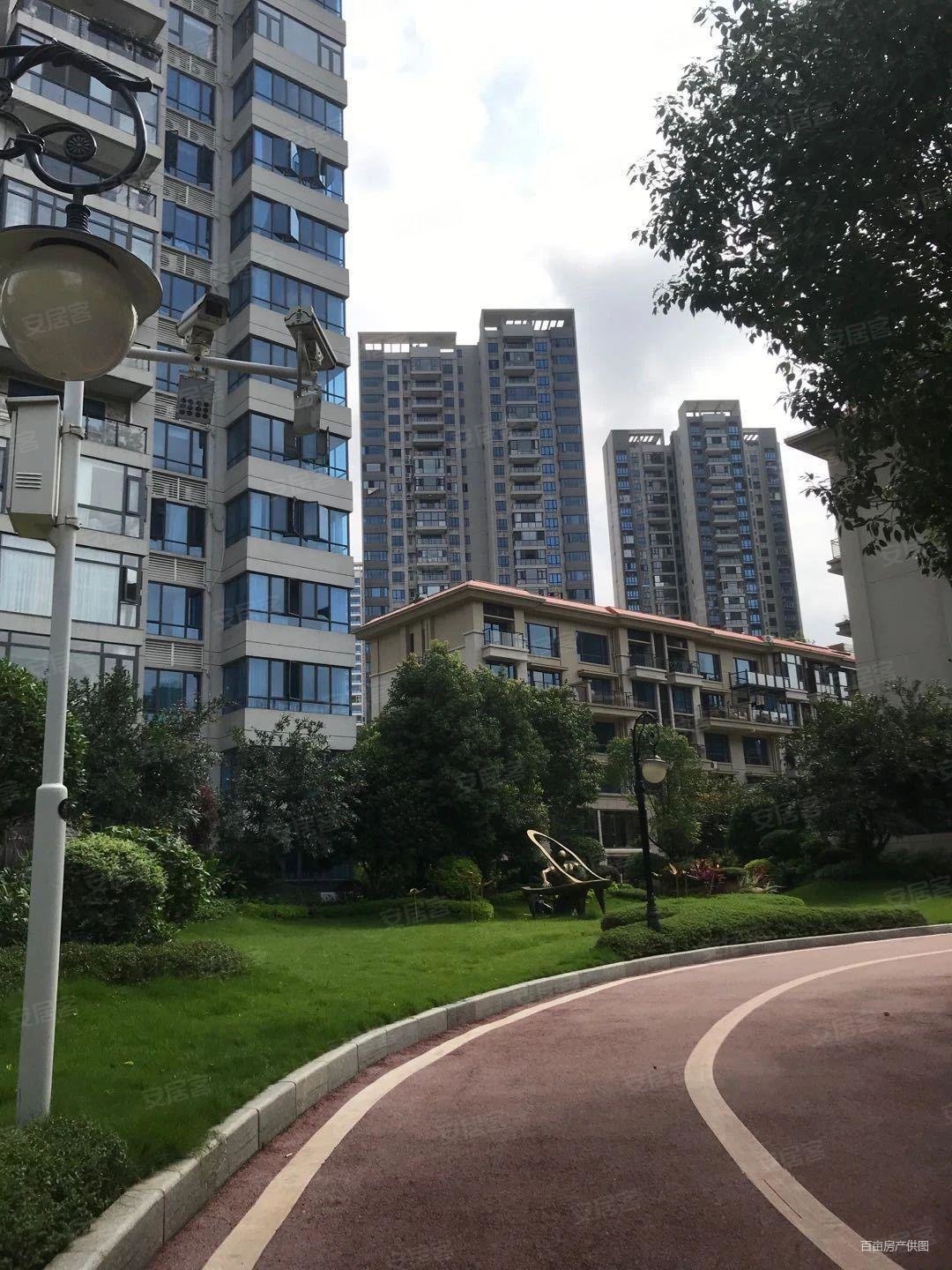 全江景豪宅送车位碧桂园十里江湾单价9千电梯中层