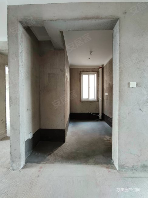 可以走一手钟吾壹号三室一卫56万可享受补贴顶楼看房有钥匙