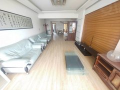 庆阳西峰西峰城区二中丨向阳丨附近简装修四居室带家采光好出行方便出租房源真实图片